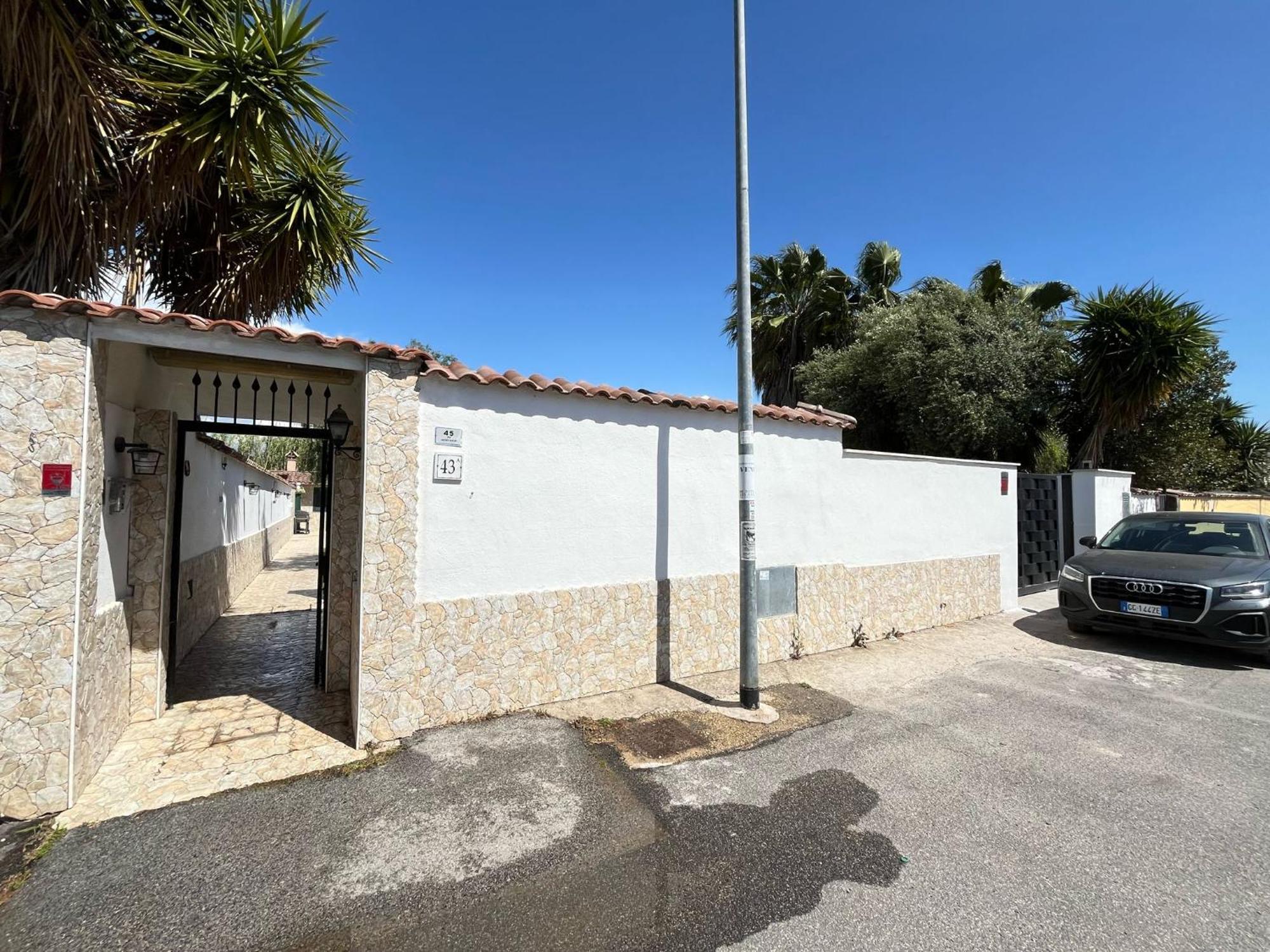 Casa Vacanza Fiera Di Roma Ponte Galeria Exterior photo